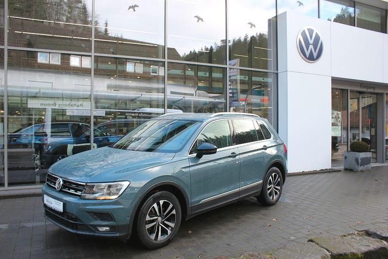 Petroleum blue Gebraucht 2019 VW Tiguan IQ Drive SUV | 17.990 € (Guter Preis) - Bild 1/4