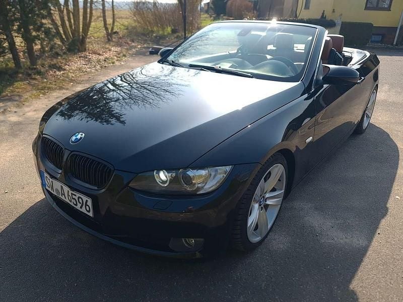 Gebraucht BMW 330 Cabriolet Performance 272 PS (200 kW) 2007 Schwarz Cabrio