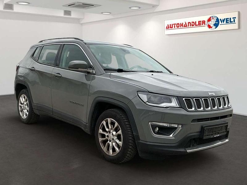 Gebraucht Jeep Compass Limited 150 PS (110 kW) 2021 Grau SUV