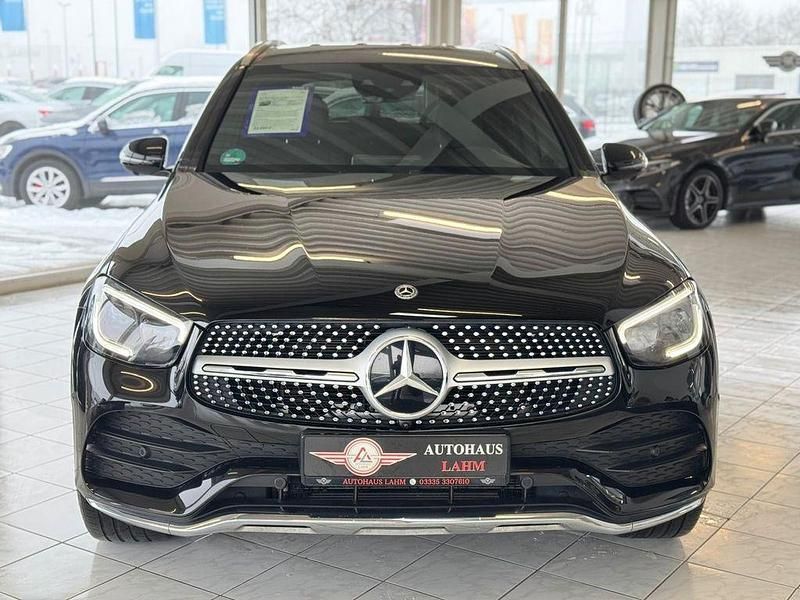 Gebraucht Mercedes GLC300 AMG 258 PS (189 kW) 2019 Obsidianschwarz  metalliclack SUV