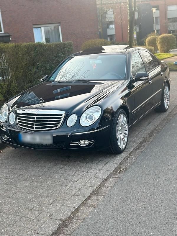 Gebraucht Mercedes E280 Avantgarde 231 PS (169 kW) 2006 Schwarz Limousine