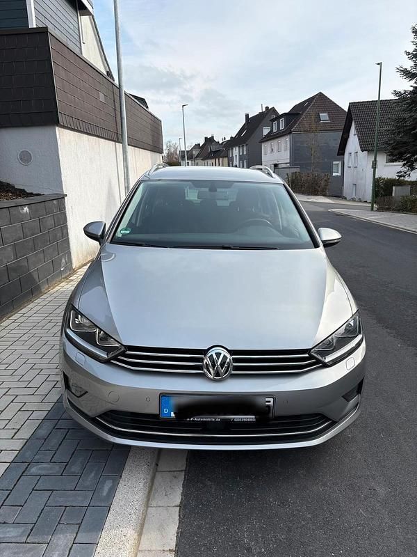 Gebraucht VW Golf VII LOUNGE 110 PS (80 kW) 2015 Silber Kleinwagen