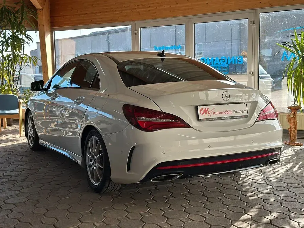 Gebraucht Mercedes CLA250 AMG line 218 PS (160 kW) 2017 Weiß Limousine