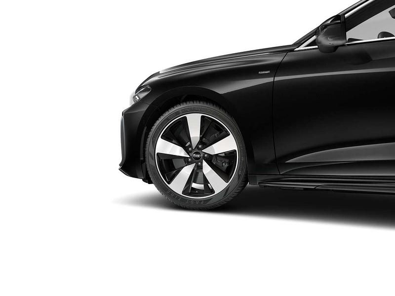 Gebraucht Audi A5 S-Line 299 PS (219 kW) 2025 Mythosschwarz metallic Kombi