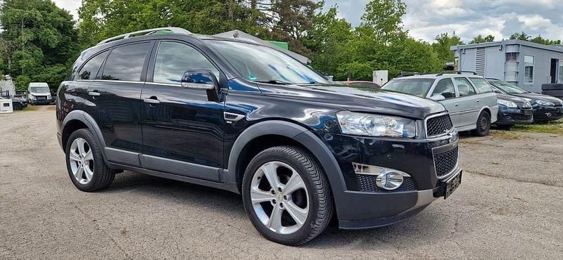 Schwarz Gebraucht 2013 Chevrolet Captiva LTZ SUV | 5.200 € (Guter Preis) - Bild 1/4