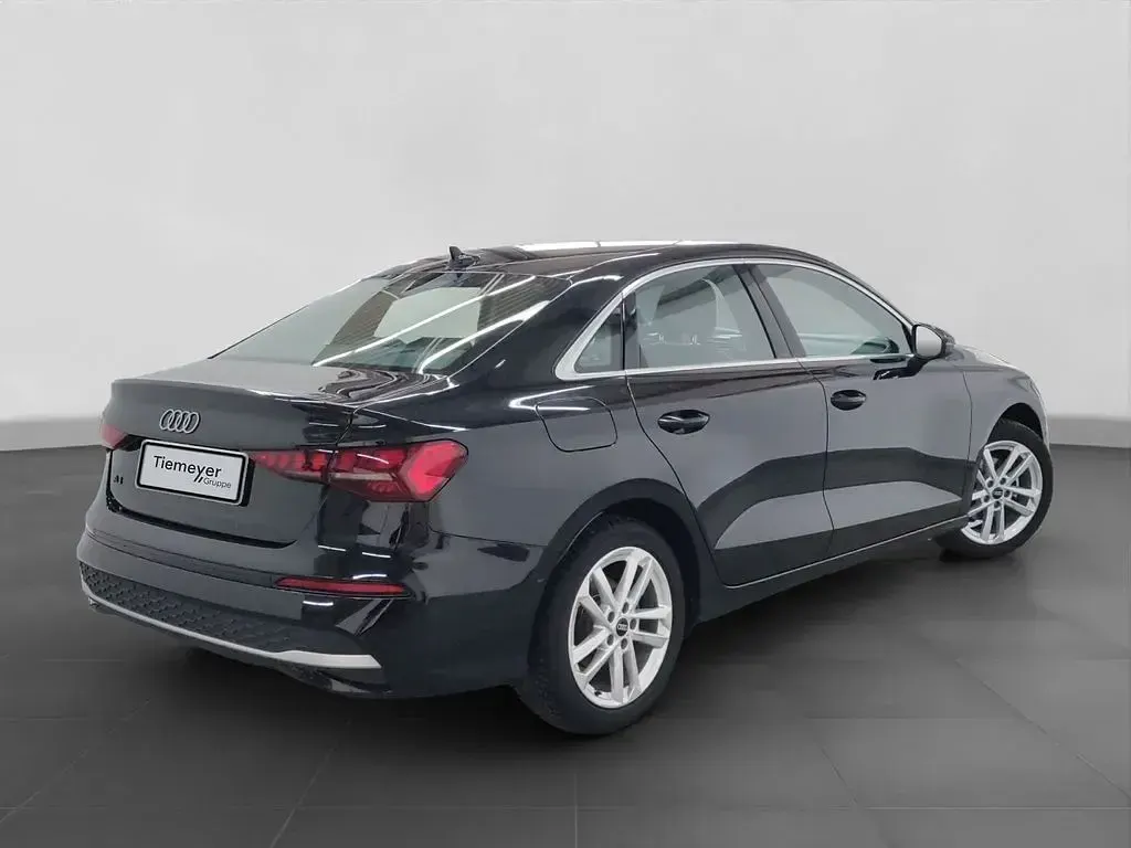 Gebraucht Audi A3 Advanced 150 PS (110 kW) 2025 Schwarz Limousine