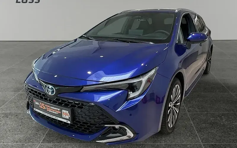 Neu Toyota Corolla 180 PS (132 kW) 2025 Blau Kombi