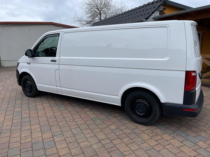 Gebraucht VW Transporter 114 PS (83 kW) 2019 Weiß Van