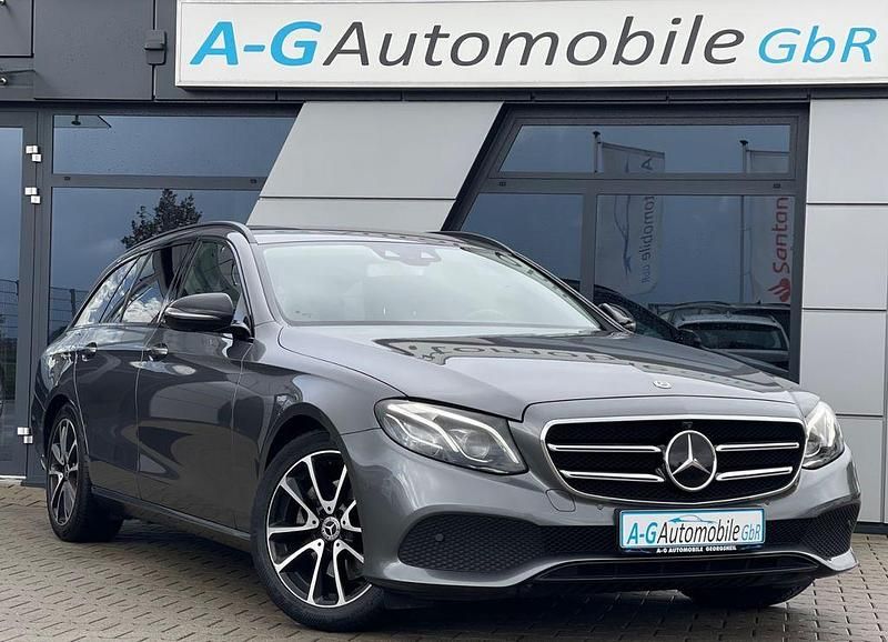 Selenitgrau Gebraucht 2019 Mercedes E300 Kombi | 24.900 € (Fairer Preis) - Bild 1/4