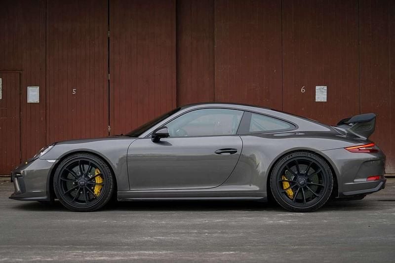 Grau Gebraucht 2018 Porsche 911 GT3 Coupé | 156.000 € (Fairer Preis) - Bild 1/4