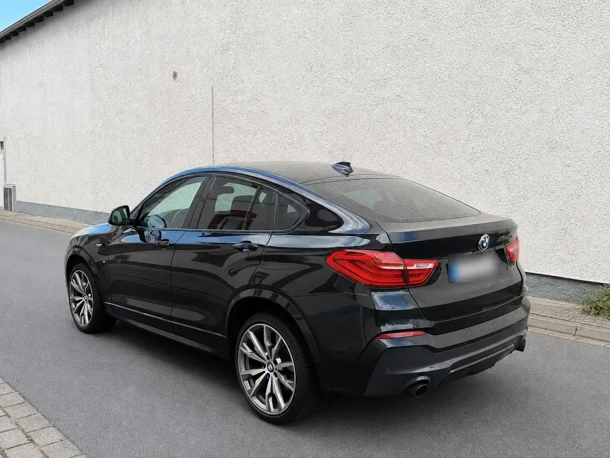 Gebraucht BMW X4 M Sport 360 PS (264 kW) 2017 Schwarz SUV