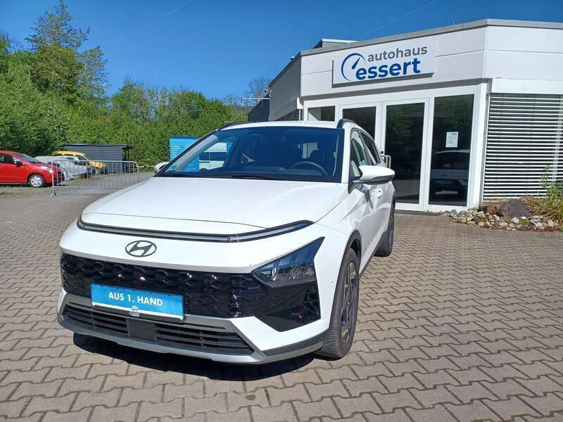 Atlas white Gebraucht 2024 Hyundai Bayon Prime SUV | 19.990 € (Guter Preis) - Bild 1/4