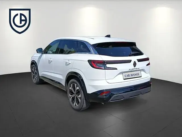 Gebraucht Renault Austral Techno 158 PS (116 kW) 2024 Weiß grau SUV