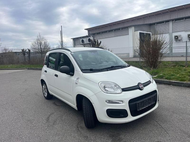 Gebraucht Fiat Panda Lounge 86 PS (63 kW) 2012 Weiß Kleinwagen