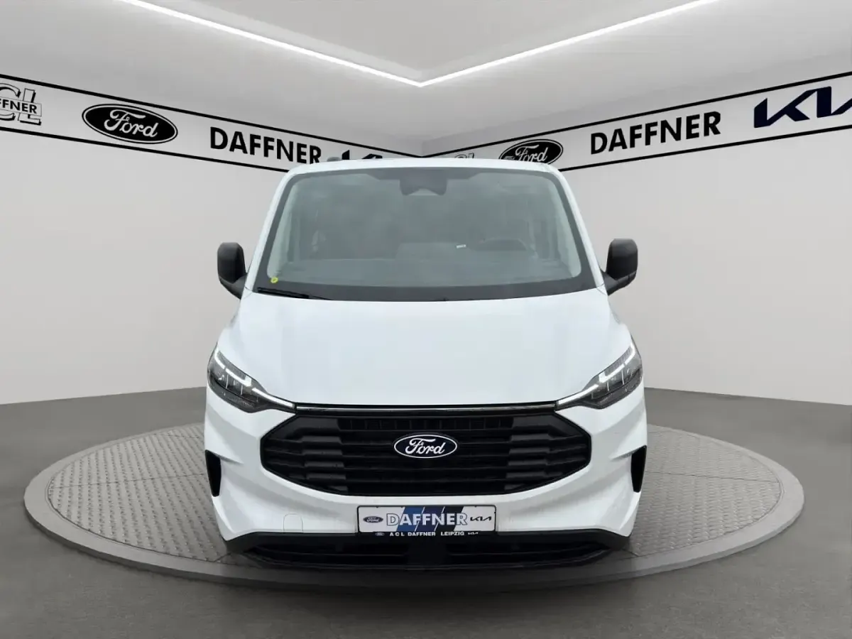 Neu Ford Transit Custom Trend 150 PS (110 kW) 2025 Weiß Limousine