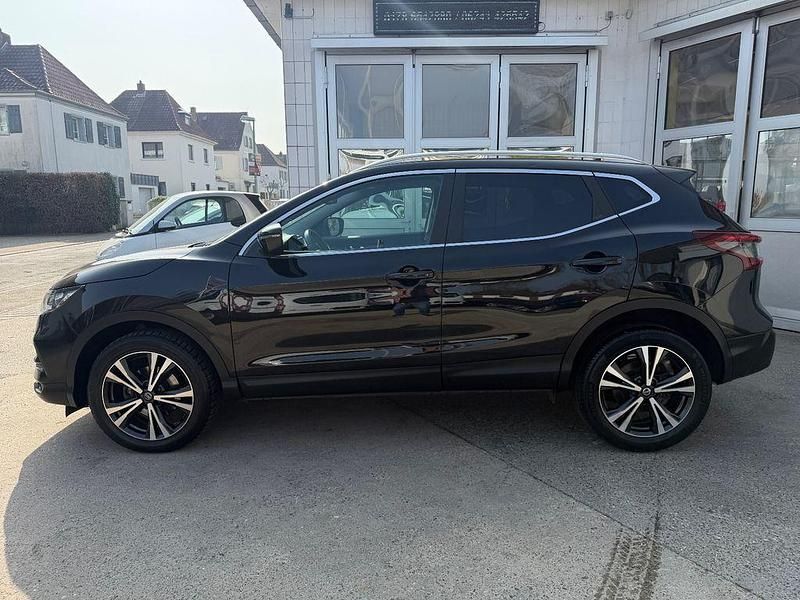 Gebraucht Nissan Qashqai N-Way 140 PS (102 kW) 2020 Schwarz SUV