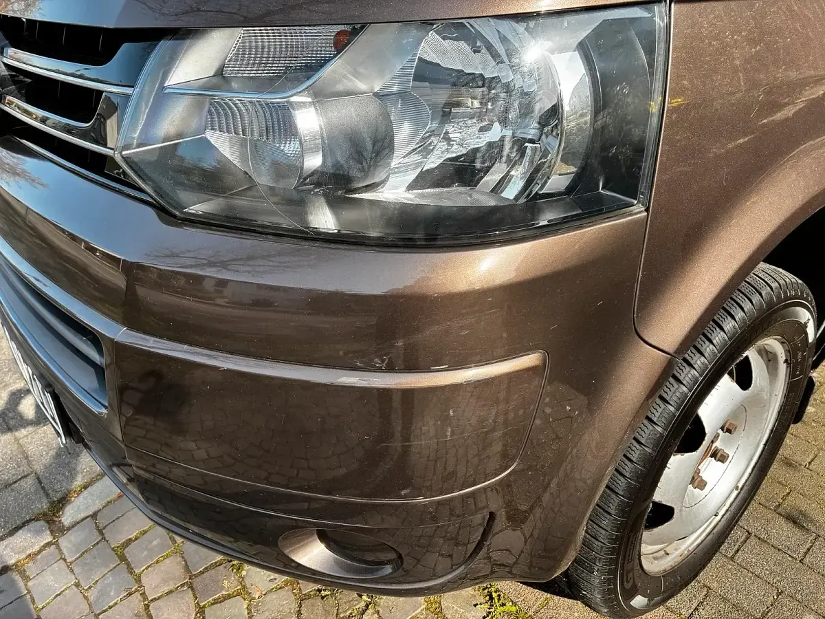 Gebraucht VW Multivan Startline 140 PS (102 kW) 2012 Braun Van / Kleinbus