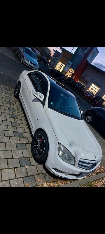 Gebraucht Mercedes C220 2007 Weiß Limousine
