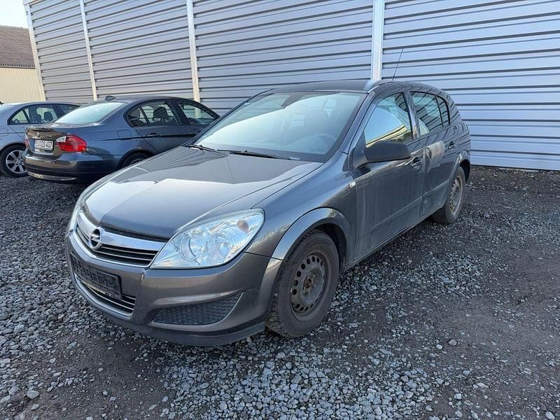 Gebraucht Opel Astra Edition 90 PS (66 kW) 2008 Grau Limousine