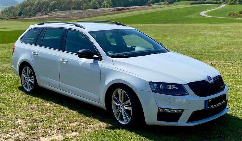 Weiß Gebraucht 2015 Skoda Octavia Kombi | 9.999 € (Guter Preis) - Bild 1/4