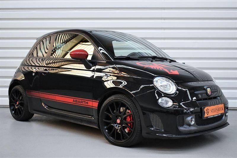 Schwarz Gebraucht 2015 Abarth 595 Competizione Kleinwagen | 15.990 € (Fairer Preis) - Bild 1/4