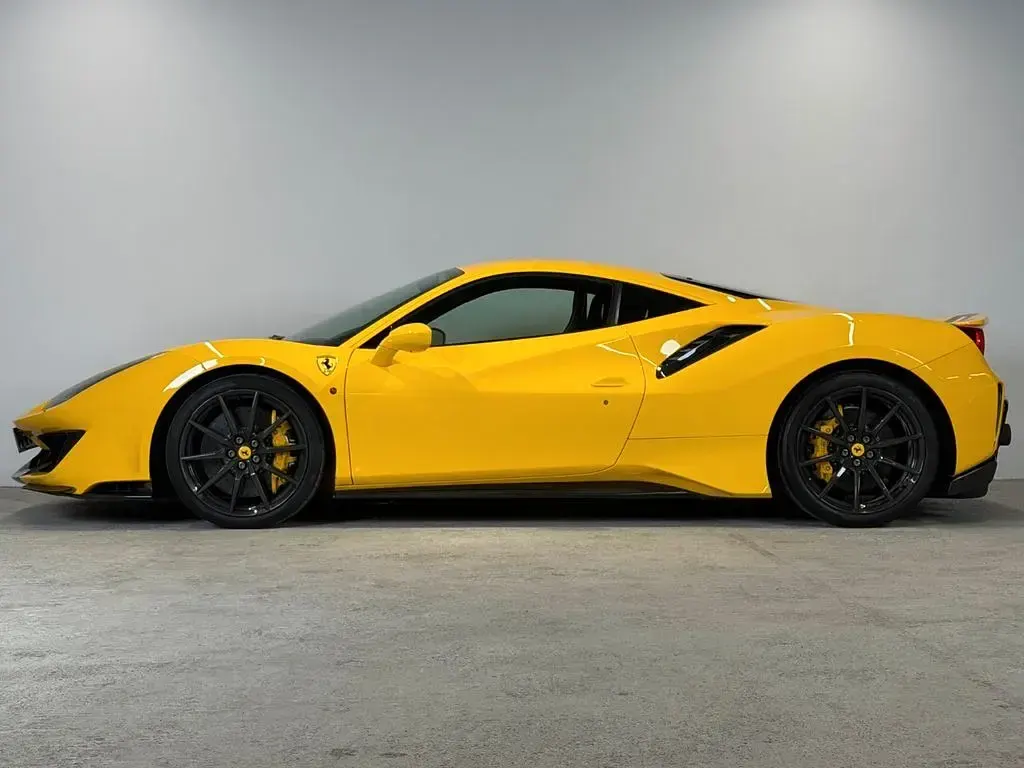 Gebraucht Ferrari 488 721 PS (530 kW) 2019 Gelb Coupé