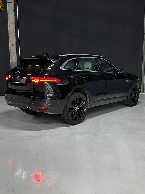 Gebraucht Jaguar F-Pace 340 PS (250 kW) 2015 Schwarz SUV