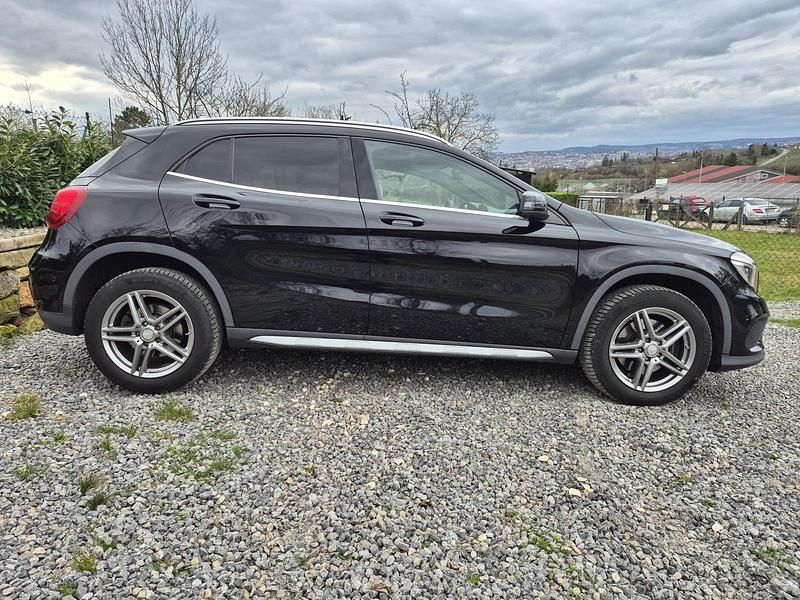 Gebraucht Mercedes GLA250 AMG line 211 PS (155 kW) 2015 Schwarz SUV