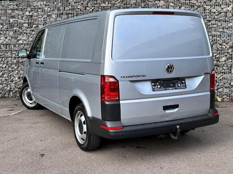 Gebraucht VW Transporter 204 PS (150 kW) 2016 Silber Van