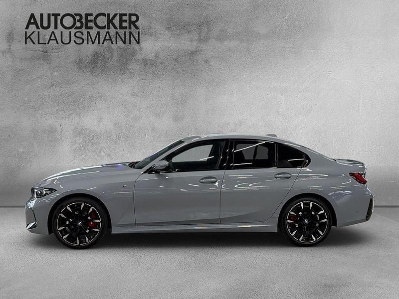 Neu BMW 320 M Sport 184 PS (135 kW) 2026 Grau Limousine