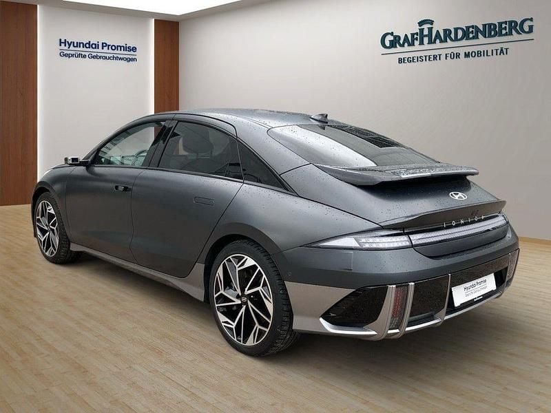 Gebraucht Hyundai Ioniq 6 239 kW (325 PS) 2023 Nocturne gray matt / mat Limousine