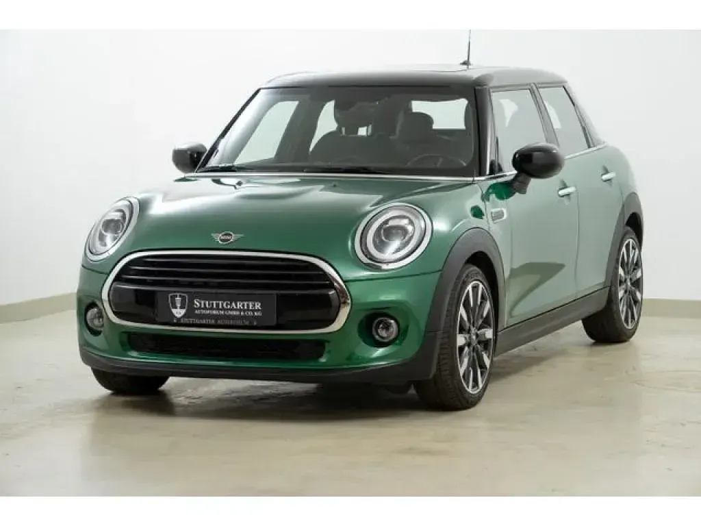 Gebraucht Mini Cooper 136 PS (100 kW) 2019 British racing green iv (metallic) Kleinwagen