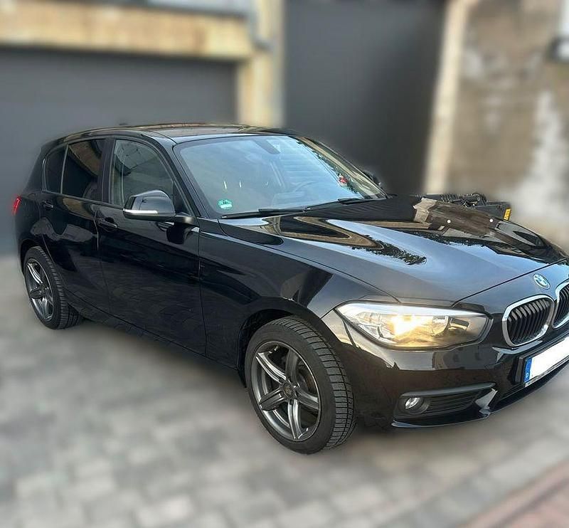 Gebraucht BMW 118 Advantage 136 PS (100 kW) 2015 Schwarz Kleinwagen