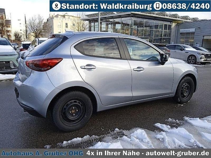 Gebraucht Mazda 2 90 PS (66 kW) 2021 Silber