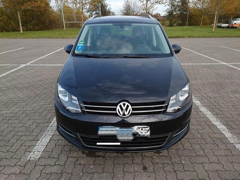 Gebraucht VW Sharan Highline 177 PS (130 kW) 2015 Schwarz Van / Kleinbus