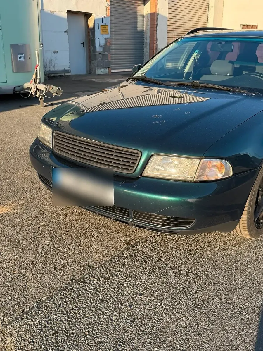 Gebraucht Audi A4 150 PS (110 kW) 1996 Grün Kombi