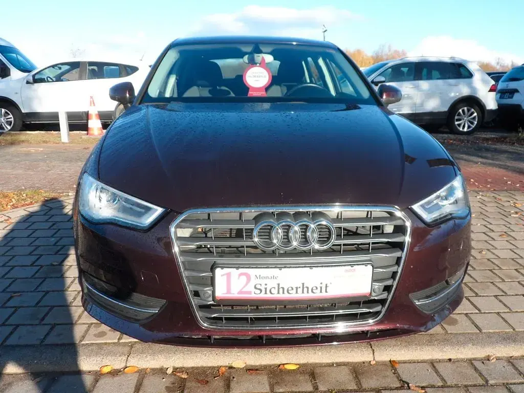 Gebraucht Audi A3 Comfort 179 PS (131 kW) 2013 Braun Limousine