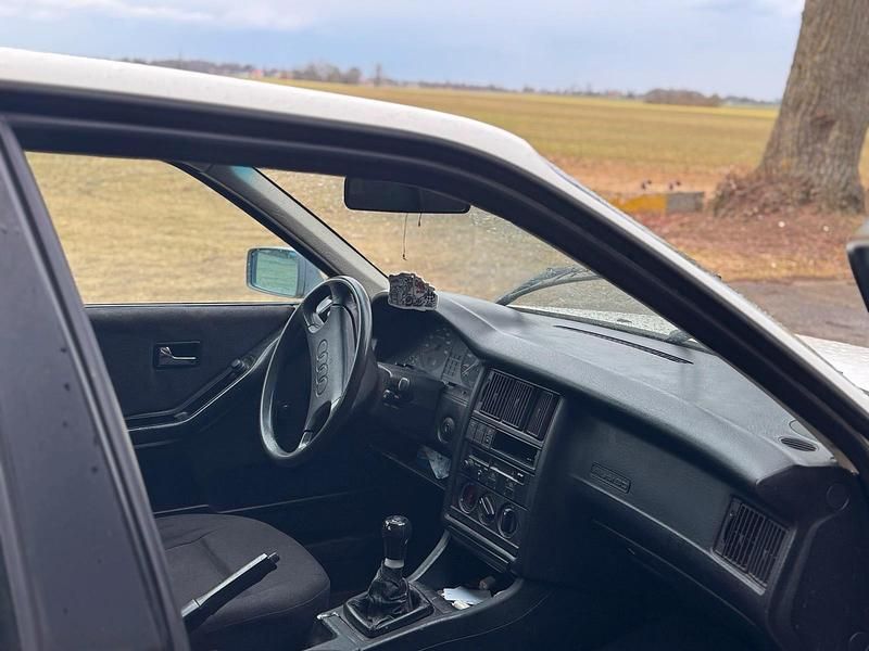 Second-hand Audi 80 75 CP (55 kW) 1990 Alb Berlinǎ
