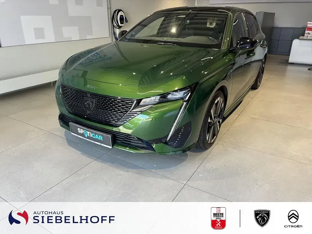 Gebraucht Peugeot 308 GT 136 PS (100 kW) 2024 Grün Limousine
