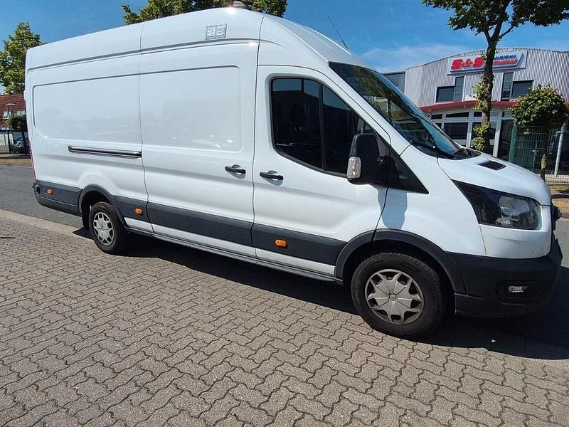 Gebraucht Ford Transit Trend 131 PS (96 kW) 2023 Frostweiß Limousine