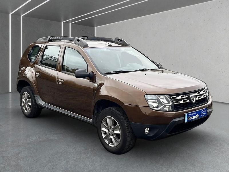 Gebraucht Dacia Duster Lauréate 105 PS (77 kW) 2015 Braun SUV