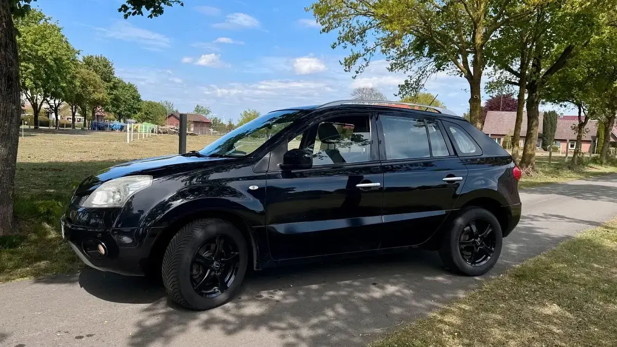 Używany Renault Koleos 172 KM (126 kW) 2008 Czarny SUV