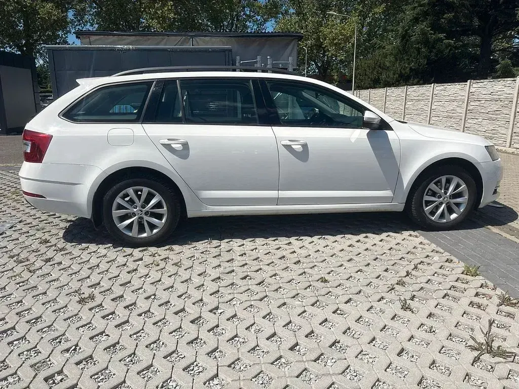 Gebraucht Skoda Octavia Style 150 PS (110 kW) 2019 Weiß Kombi