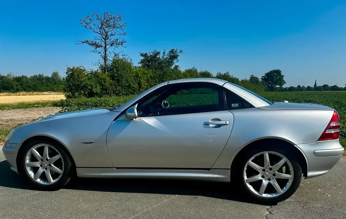 Gebraucht Mercedes SLK200 Edition 163 PS (119 kW) 2002 Silber Cabrio