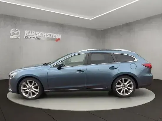 Używany Mazda 6 Exclusive-Line 150 KM (110 kW) 2016 Niebieski Sedan/Limuzyna