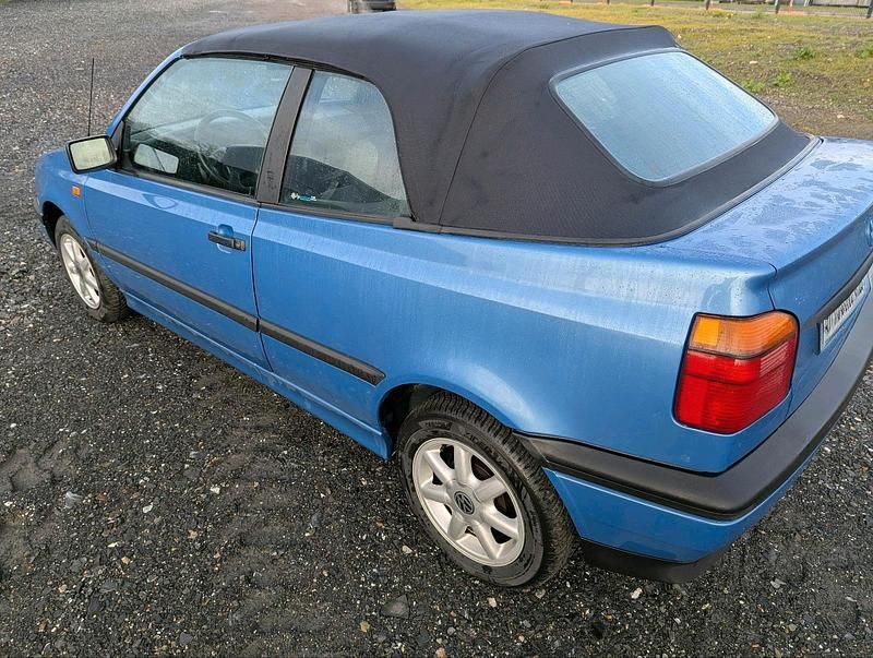 Gebraucht VW Golf Cabriolet 74 PS (54 kW) 1994 Blau Cabrio