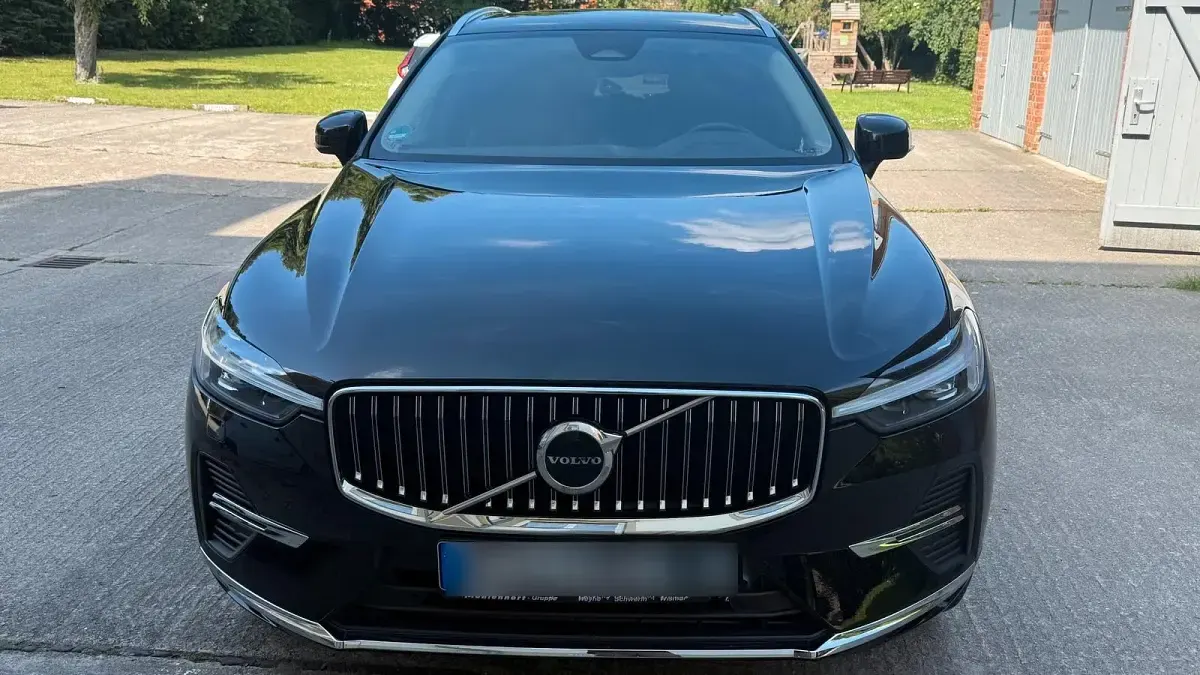 Gebraucht Volvo XC60 359 PS (264 kW) 2024 Schwarz SUV