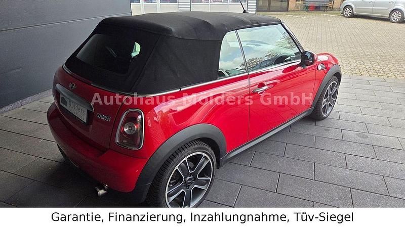 Gebraucht Mini Cooper Cabriolet 122 PS (89 kW) 2010 Rot Cabrio