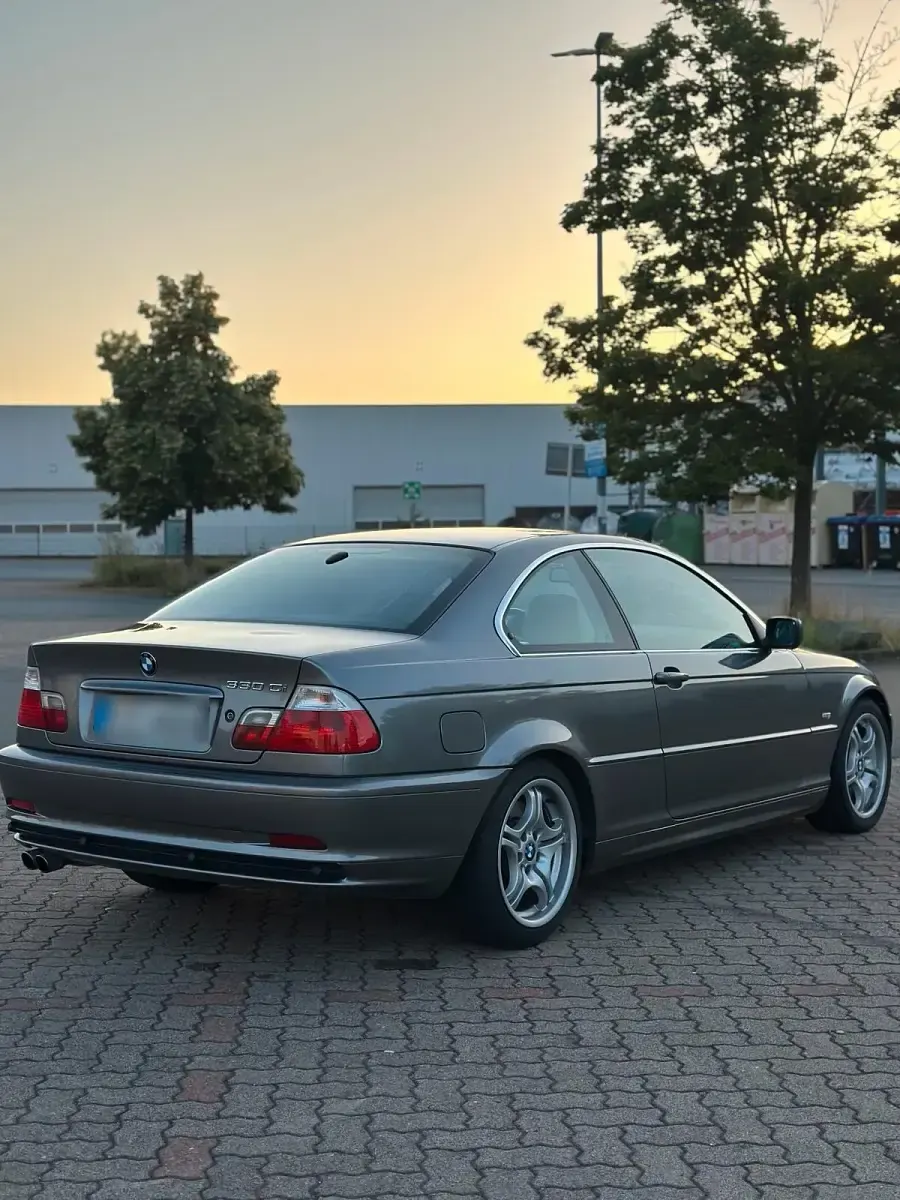 Gebraucht BMW 330 240 PS (176 kW) 2003 Grau Coupé