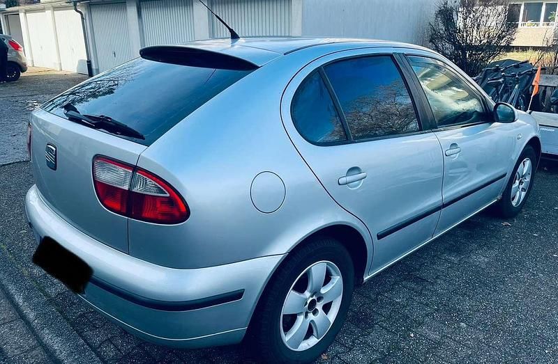 Gebraucht Seat Leon Stella 110 PS (80 kW) 2003 Silber Limousine